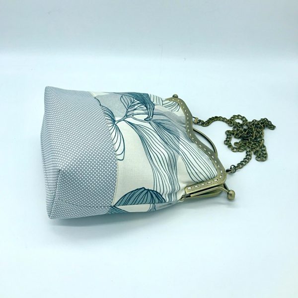 Bolso de tela con cierre de boquilla estilo vintage modelo Hiedra. kaykai